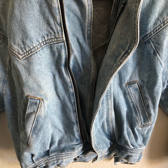 Brandy Melville ❌SOLD ❌ - Picture 4 of 8